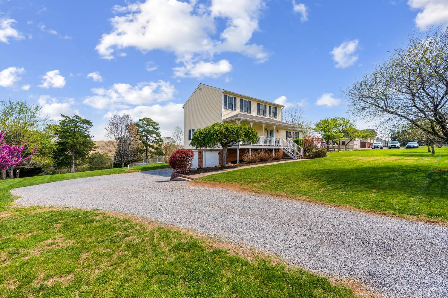 4911 Goode Road Goode, VA 24556 - Photo 13 of 68 Gallery Image 13