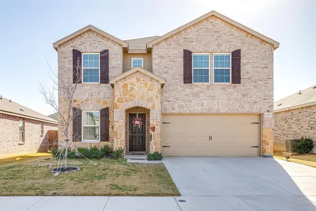 $365,000 | 4553 Greyberry Drive, Fort Worth, TX 76036