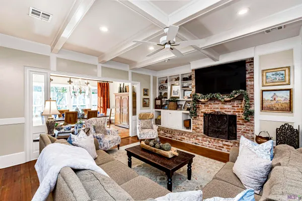 $749,900 | 19424 Creek Round Avenue, Baton Rouge, LA 70817