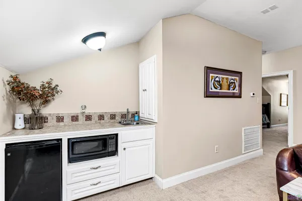 $749,900 | 19424 Creek Round Avenue, Baton Rouge, LA 70817