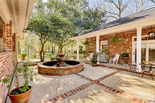 $749,900 | 19424 Creek Round Avenue, Baton Rouge, LA 70817