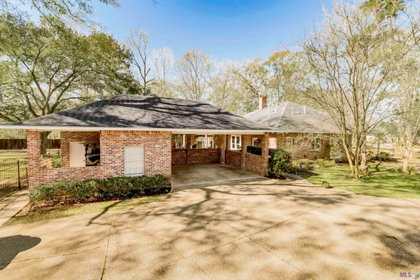 $749,900 | 19424 Creek Round Avenue, Baton Rouge, LA 70817