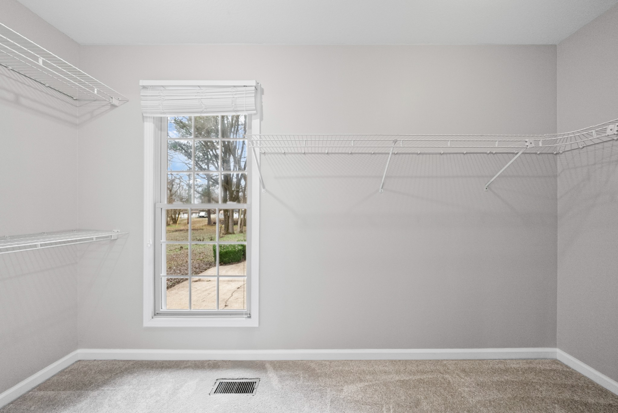 31 Whiteoak Road Stewart, TN 37175 - Photo 20 of 43