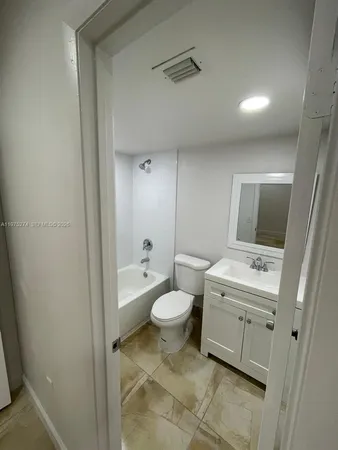 $2,900 | 13037 Southwest 88th Lane, Unit 204A, Miami, FL 33186