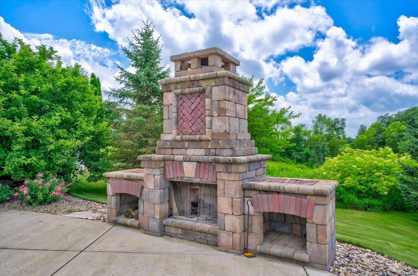 7876 Autumn Pond Trail Middleton, WI 53562 - Photo 68 of 90