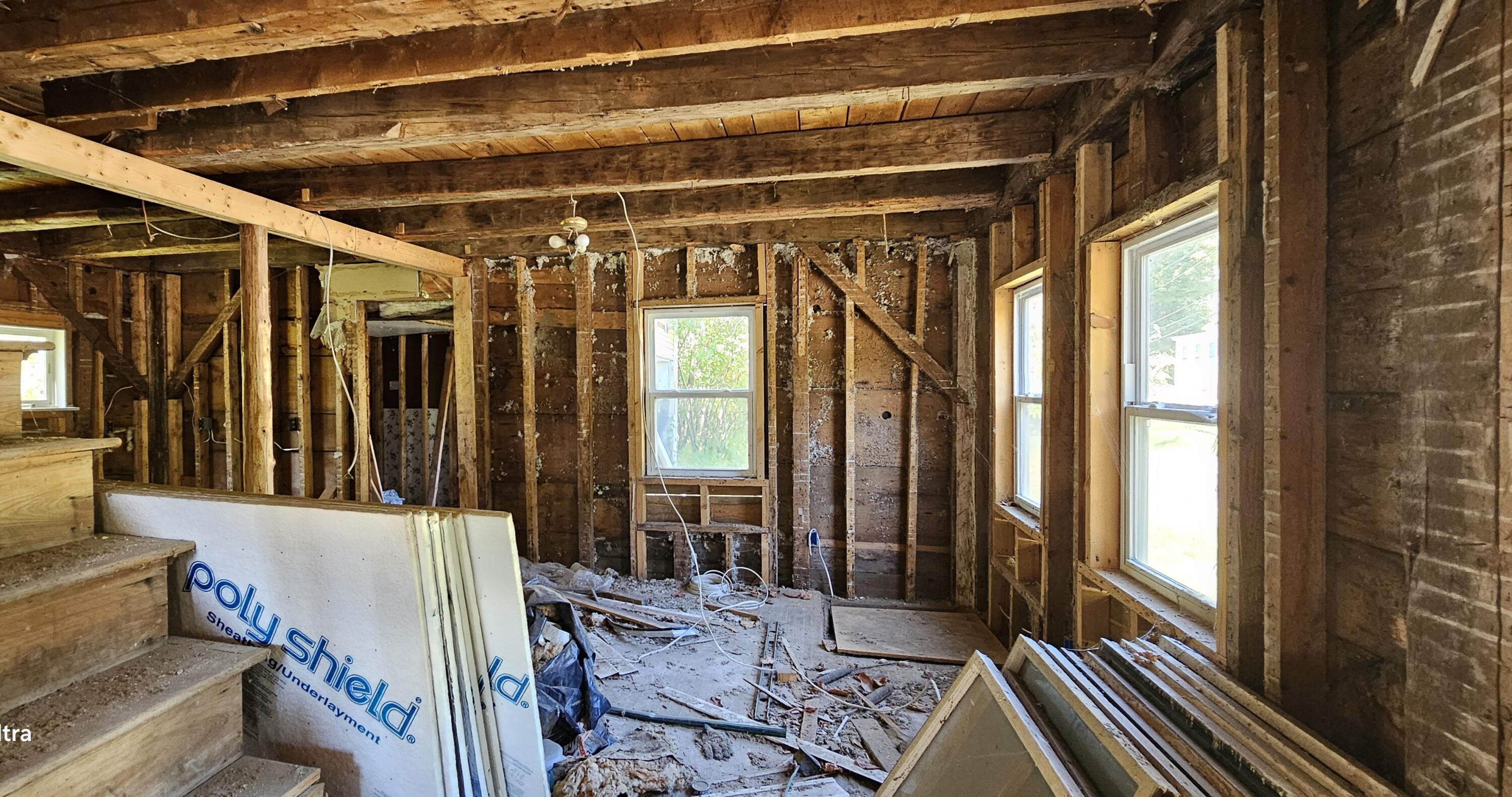 18 North Main Street Strong, ME 04983 - Photo 11 of 21 20250910_142221