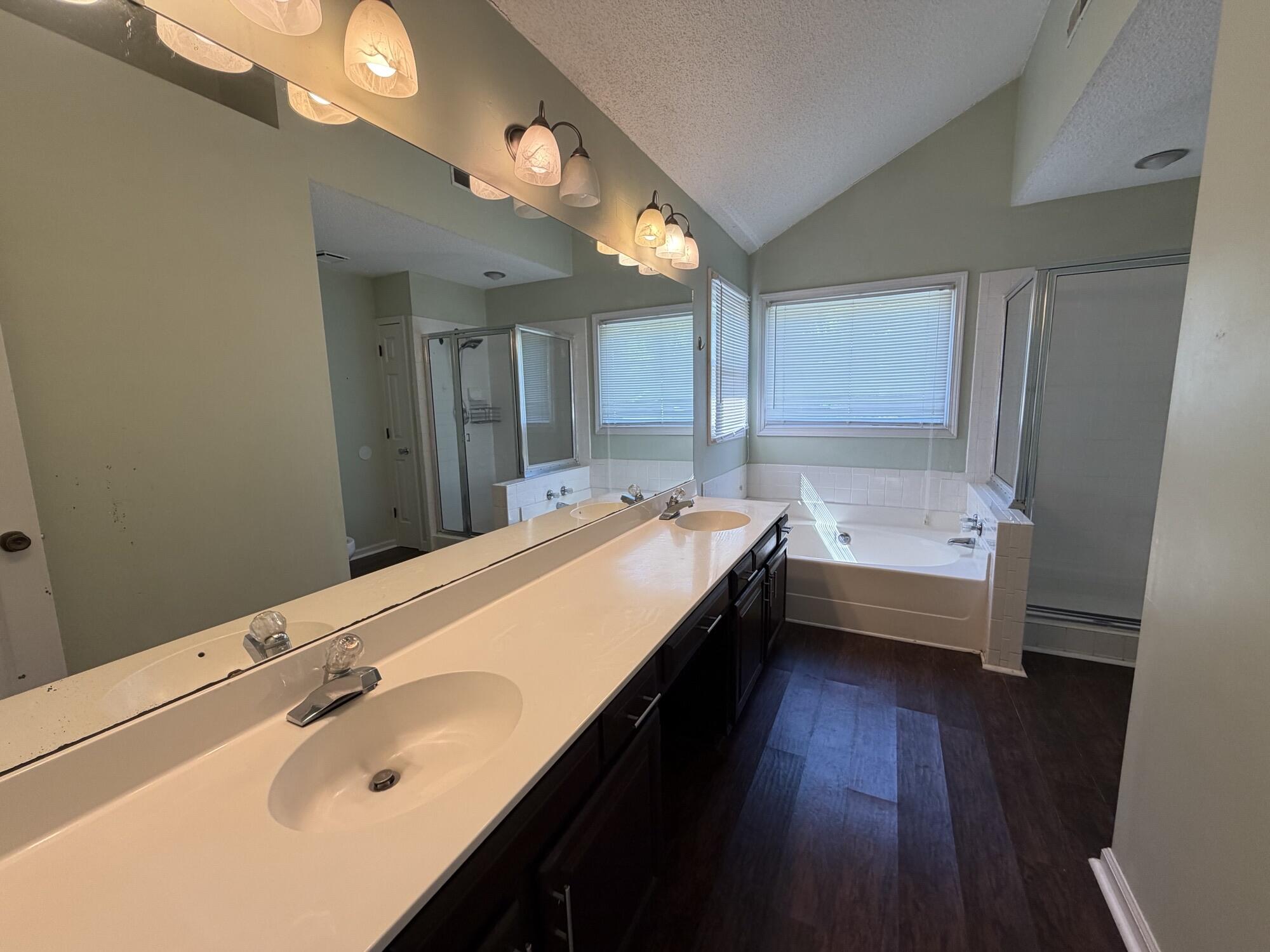 160 Wainwright Summerville, SC 29485 - Photo 11 of 18 IMG_5862