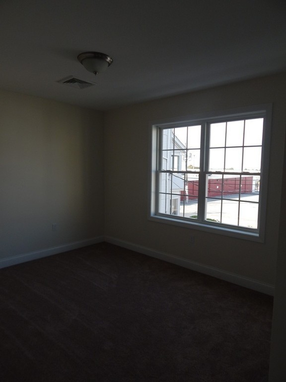 30 Coral Street, Unit 4 Fall River, MA 02721 - Photo 11 of 21 Gallery Image 11