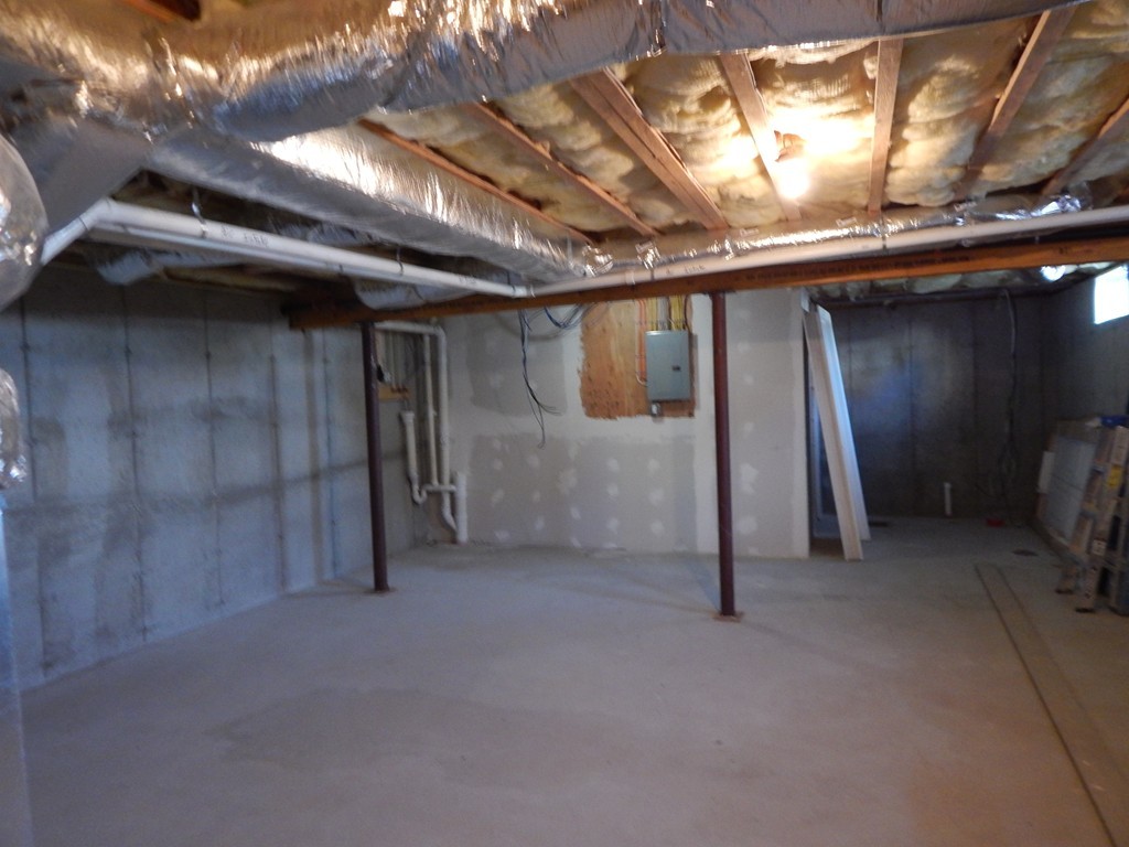 30 Coral Street, Unit 4 Fall River, MA 02721 - Photo 21 of 21 Gallery Image 21