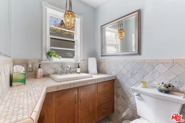 $1,850,000 | 4205 Mildred Avenue, Los Angeles, CA 90066
