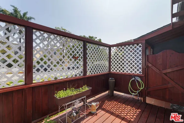 $1,850,000 | 4205 Mildred Avenue, Los Angeles, CA 90066