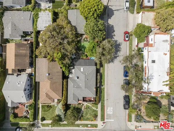$1,850,000 | 4205 Mildred Avenue, Los Angeles, CA 90066