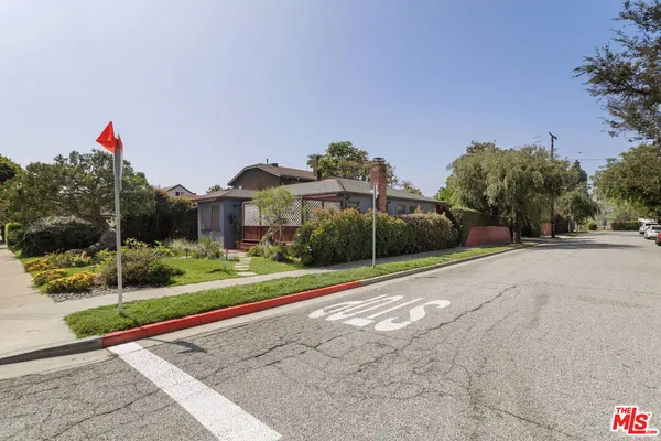 $1,850,000 | 4205 Mildred Avenue, Los Angeles, CA 90066
