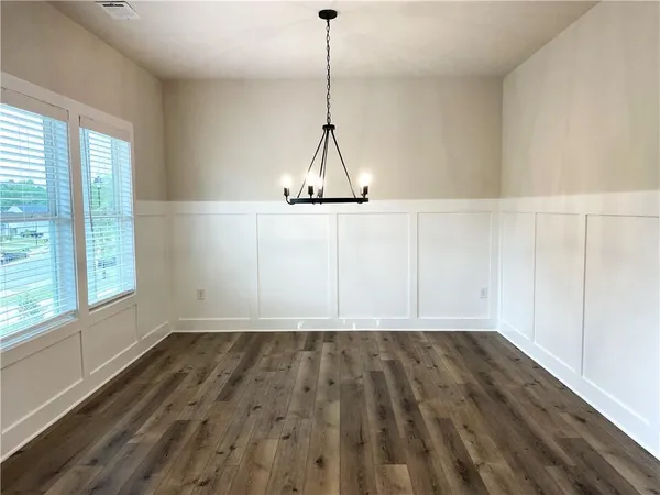 $2,295 | 434 Fox Crk Drive, Braselton, GA 30517