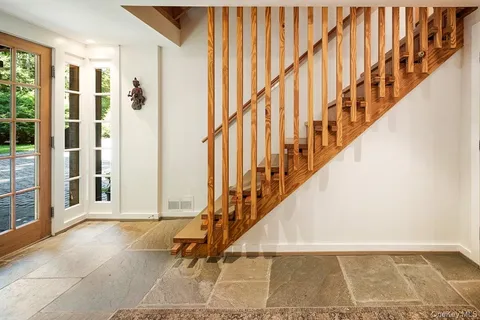 $1,200,000 | 1821 Spring Valley Road, Ossining, NY 10562