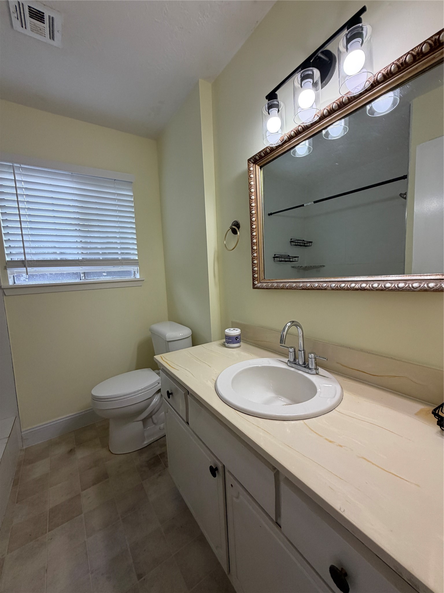 11419 Sharpcrest Street Houston, TX 77072 - Photo 17 of 22 Gallery Image 17