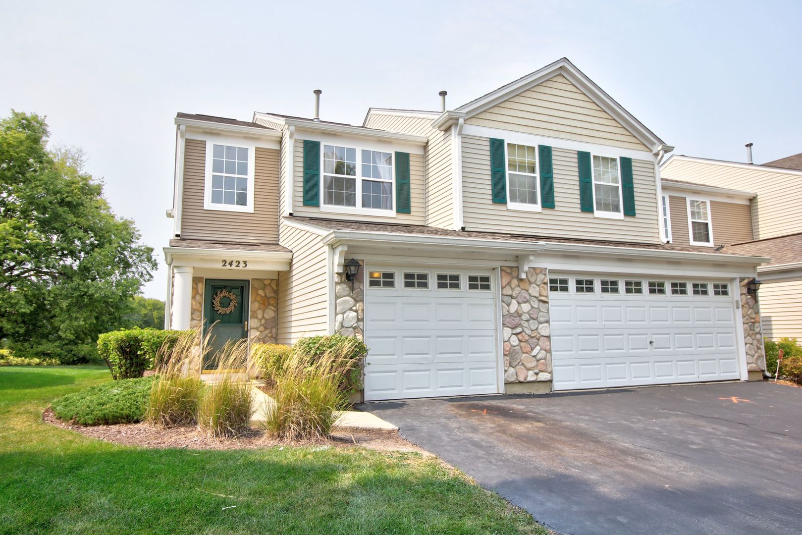 2423 Oak Tree Lane, Unit 2423 Plainfield, IL 60586 - Photo 1 of 13