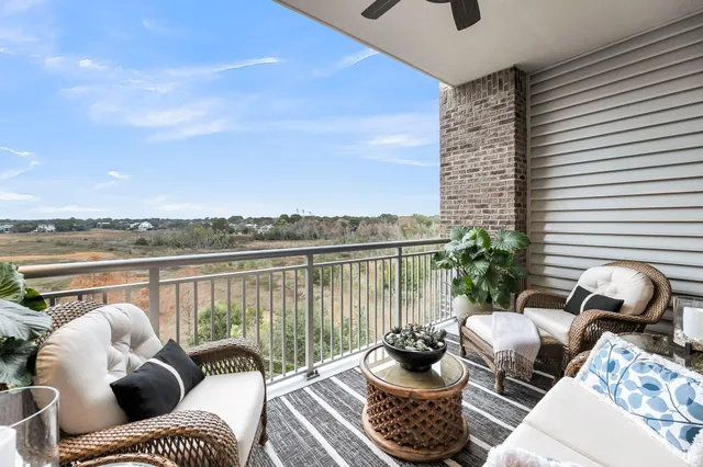 $1,624,900 | 155 Wingo Way, Unit 451, Mount Pleasant, SC 29464