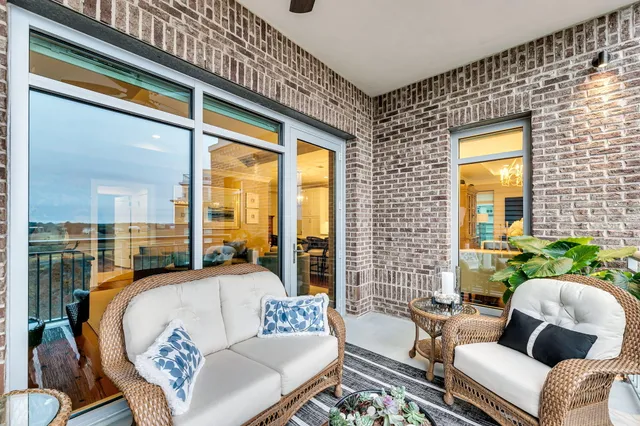 $1,624,900 | 155 Wingo Way, Unit 451, Mount Pleasant, SC 29464