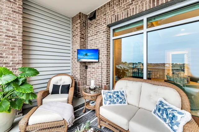 $1,624,900 | 155 Wingo Way, Unit 451, Mount Pleasant, SC 29464