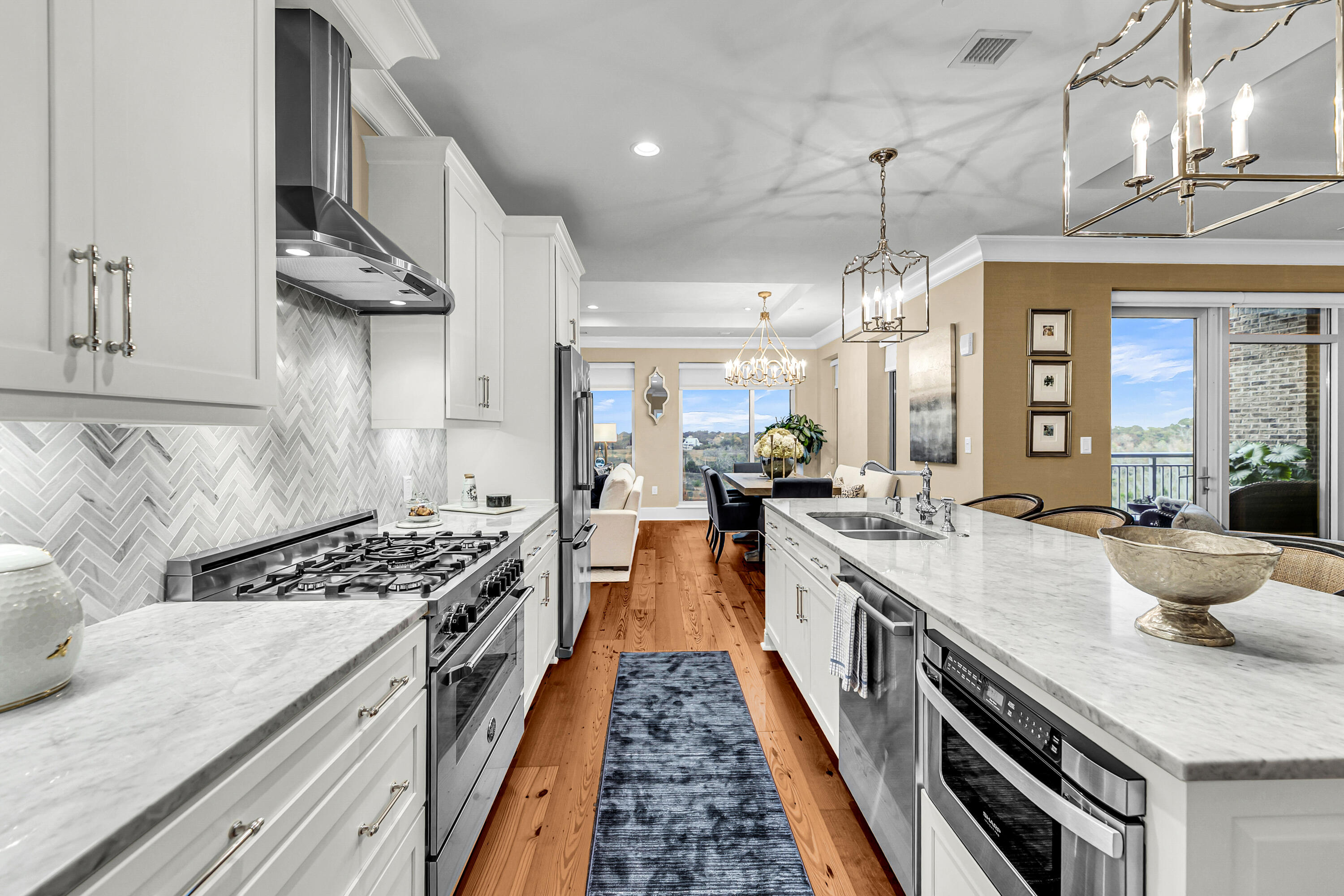 155 Wingo Way, Unit 451 Mount Pleasant, SC 29464 - Photo 8 of 50 CREM - 155 Wingo Way 451 + Aerials + Ame