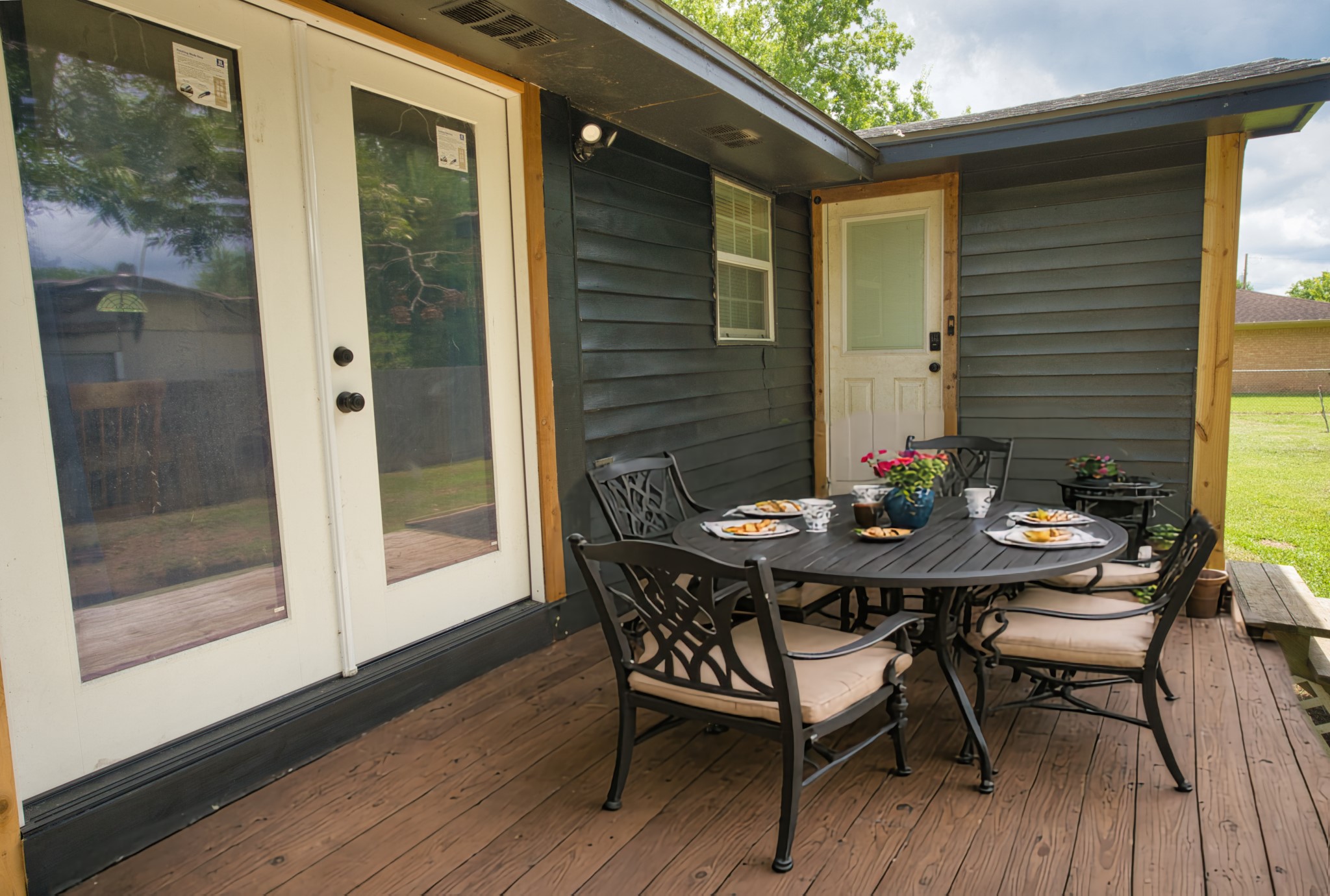 111 Georgia Street Brazoria, TX 77422 - Photo 2 of 38 Virtually Staged