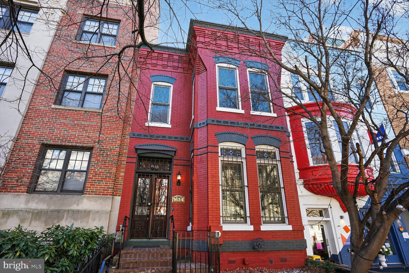 1634 R Street Northwest Washington, DC 20009 - Photo 2 of 30 front view of a building