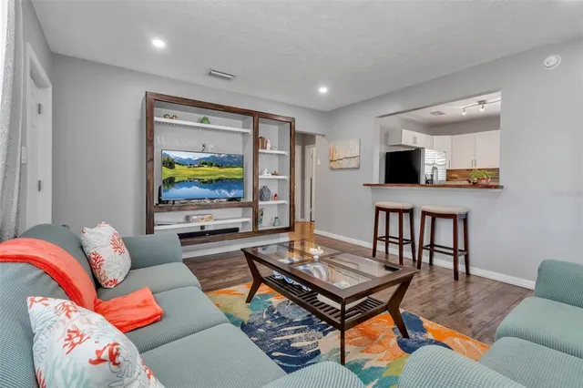 $343,000 | 1507 32nd Street West, Bradenton, FL 34205