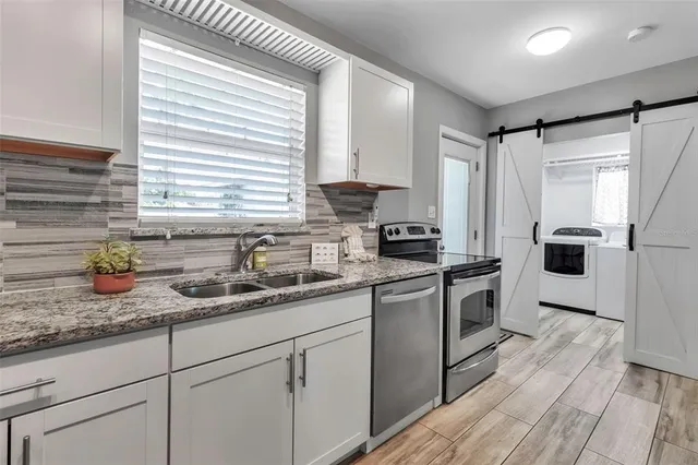 $343,000 | 1507 32nd Street West, Bradenton, FL 34205