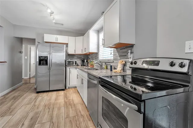 $343,000 | 1507 32nd Street West, Bradenton, FL 34205