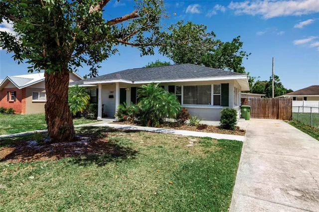 $343,000 | 1507 32nd Street West, Bradenton, FL 34205