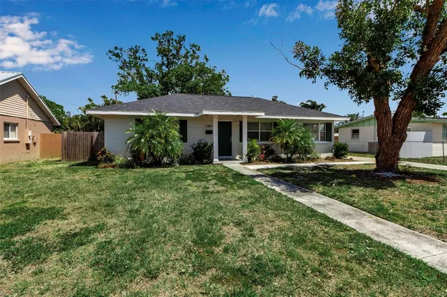 $343,000 | 1507 32nd Street West, Bradenton, FL 34205