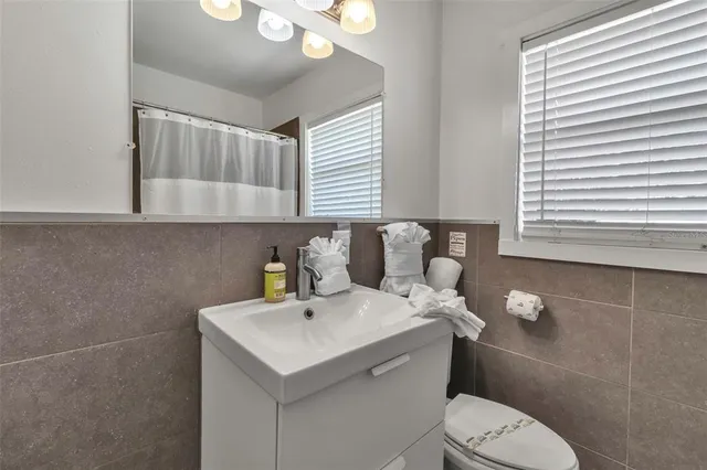 $343,000 | 1507 32nd Street West, Bradenton, FL 34205