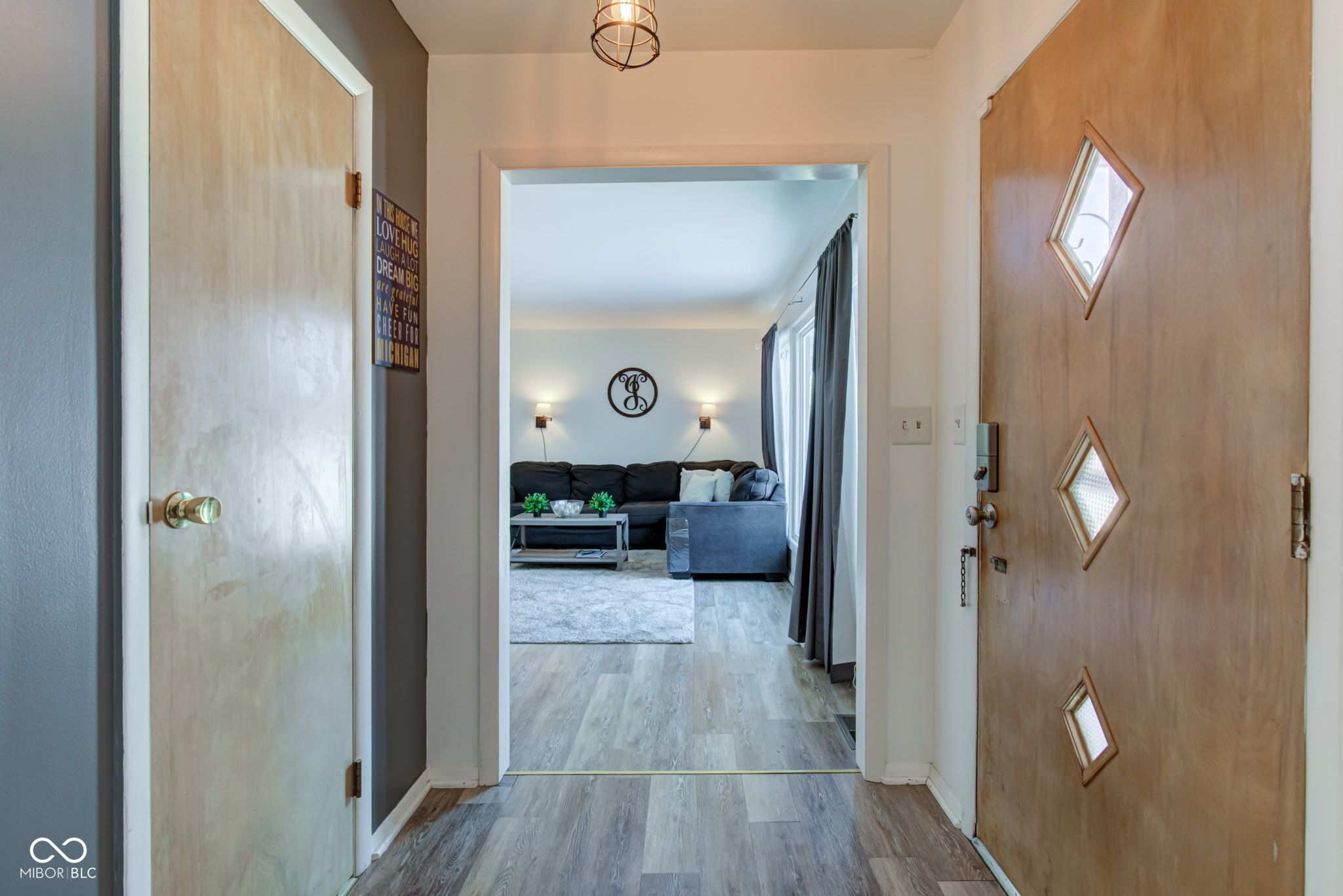 6036 Manning Road Indianapolis, IN 46228 - Photo 4 of 44 Gallery Image 4