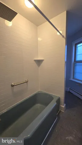 $1,400 | 838 Fairmount Avenue, Trenton, NJ 08629