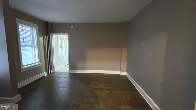 $1,400 | 838 Fairmount Avenue, Trenton, NJ 08629