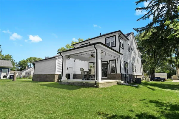 $849,900 | 3337 Garden Avenue, Royal Oak, MI 48073