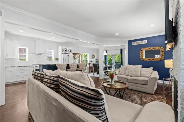 $849,900 | 3337 Garden Avenue, Royal Oak, MI 48073