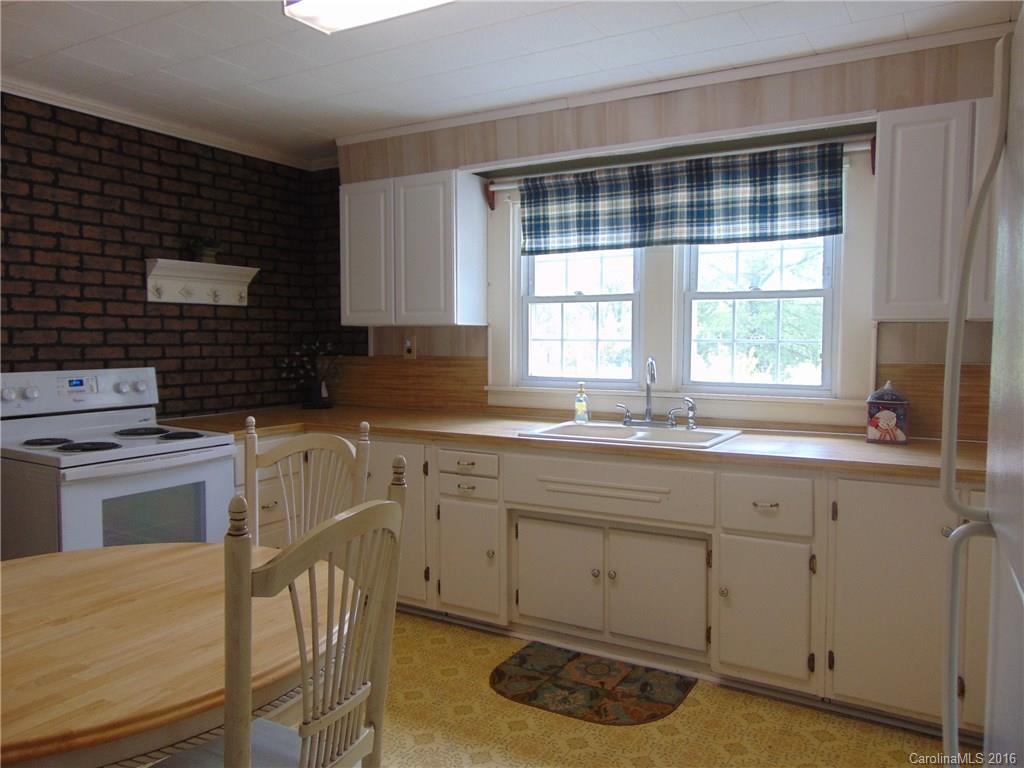 2878 Beaty Road Gastonia, NC 28056 - Photo 3 of 24 Gallery Image 3
