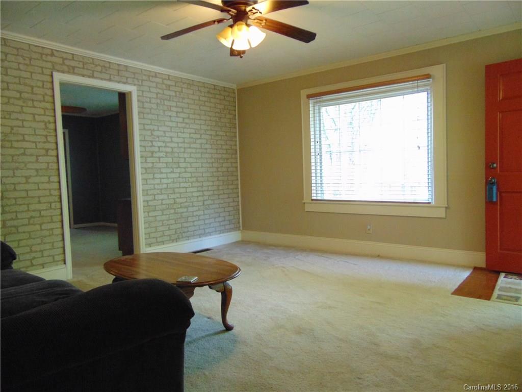 2878 Beaty Road Gastonia, NC 28056 - Photo 4 of 24 Gallery Image 4