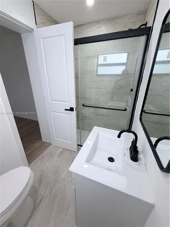 $2,600 | 9381 Southwest 39th Street, Unit 9383, Miami, FL 33165