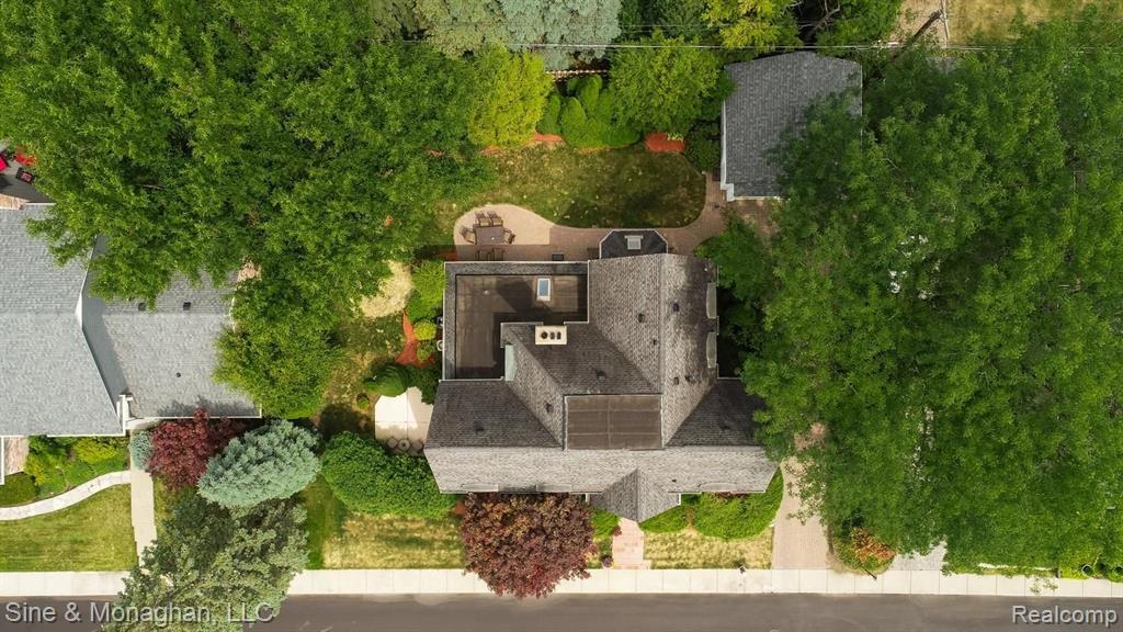 36 Colonial Road Grosse Pointe Shores, MI 48236 - Photo 55 of 60