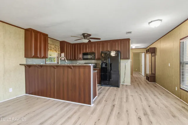 $146,900 | 124 Landon Lane, Sunset, LA 70584