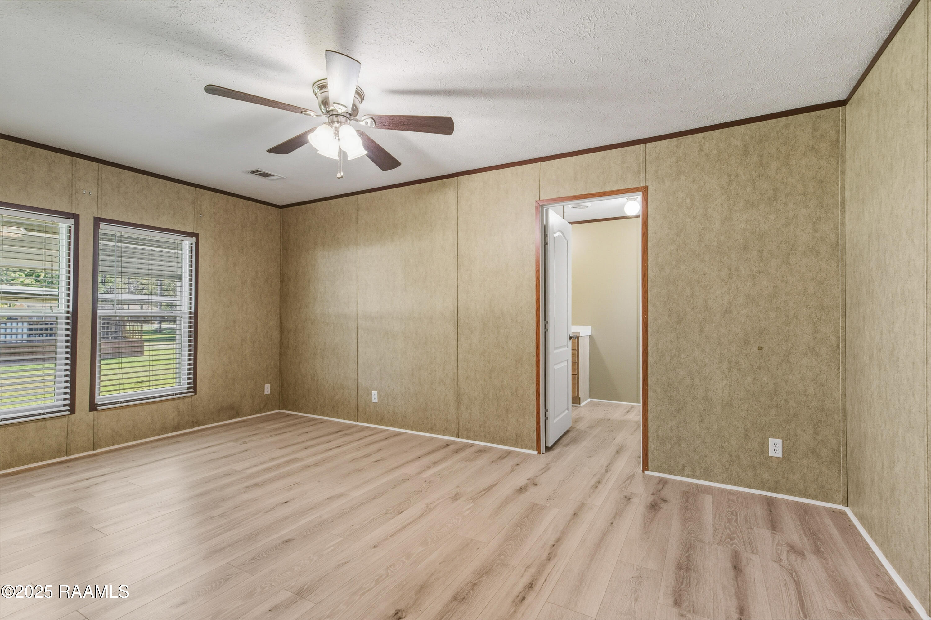 124 Landon Lane Sunset, LA 70584 - Photo 10 of 23 124Landon-34