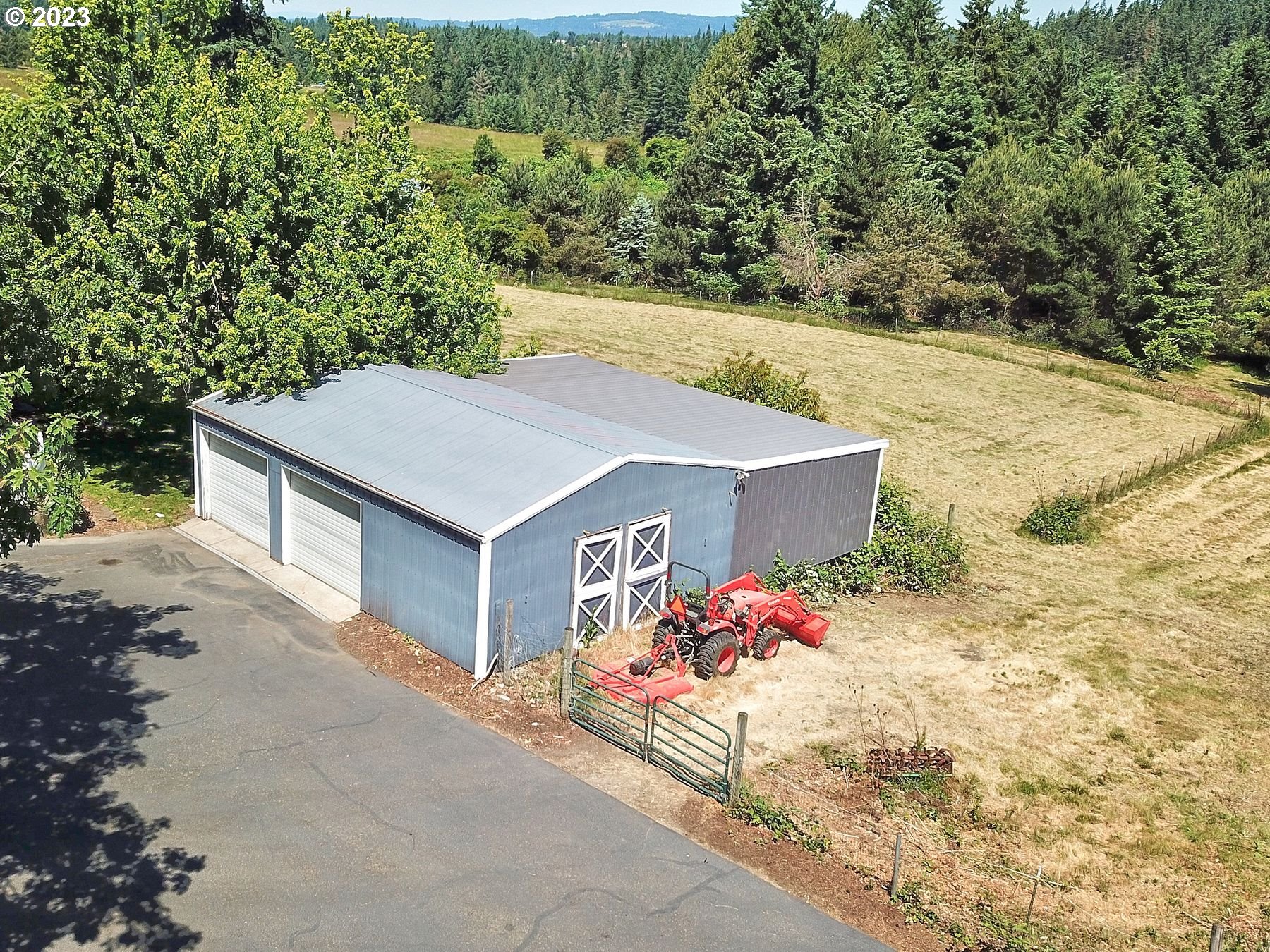 12773 South Union Hall Road Canby, OR 97013 - Photo 45 of 47 an outdoor space with furniture and garden view