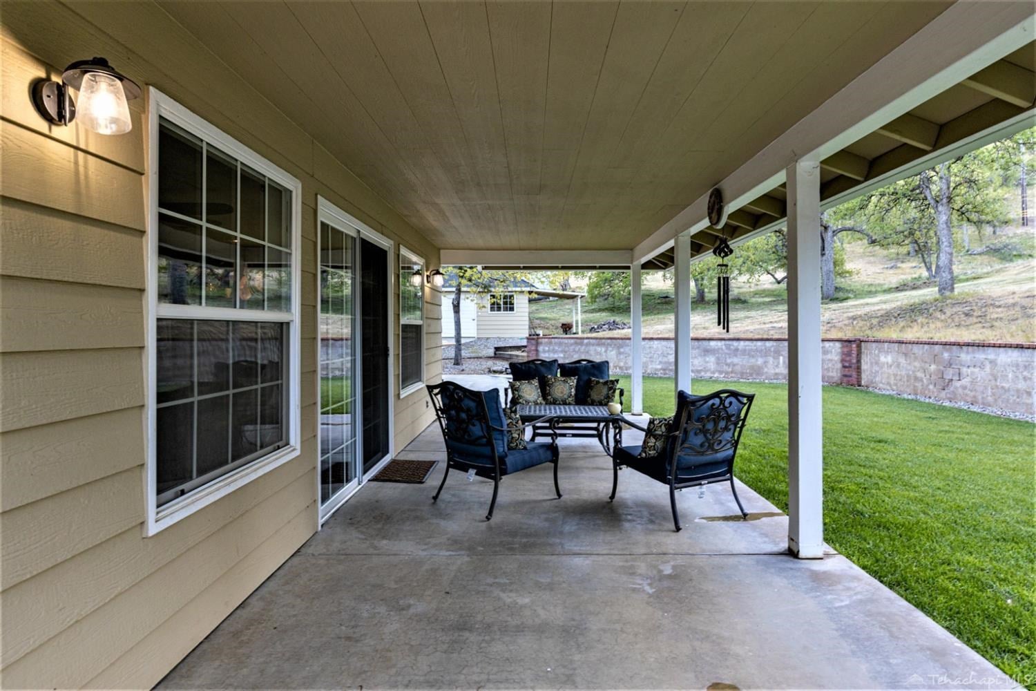 20861 Old Town Road Tehachapi, CA 93561 - Photo 25 of 31 Gallery Image 25