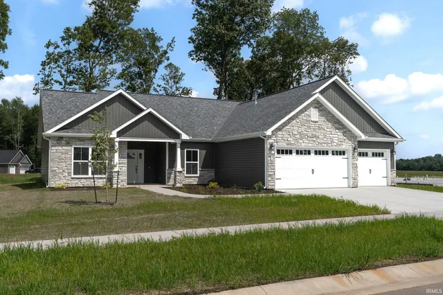 $419,900 | 837 South Hoke Avenue, Frankfort, IN 46041