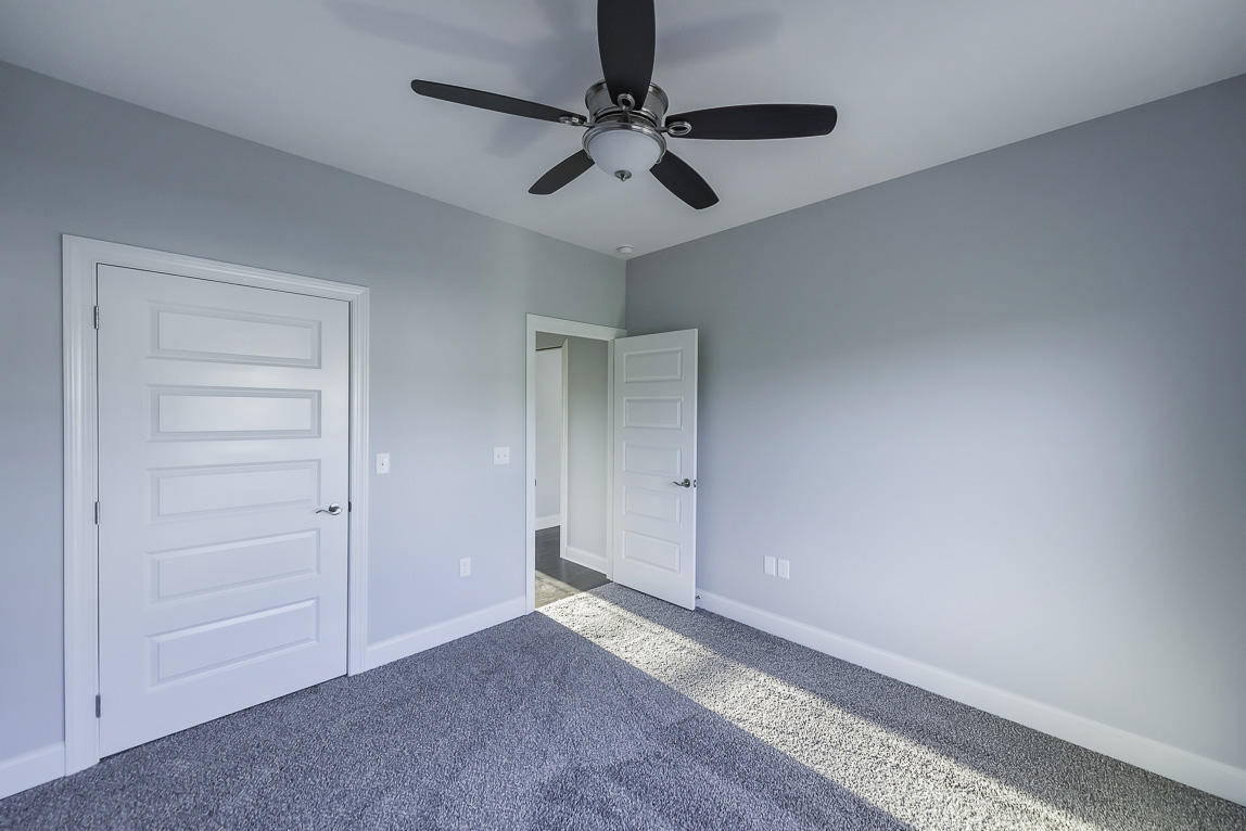 62 Farm View Circle, Unit 3 Rock Spring, GA 30739 - Photo 17 of 31 DSC_2534