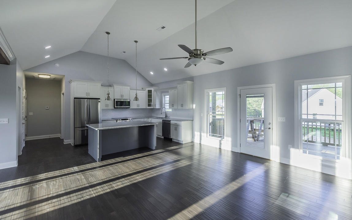 62 Farm View Circle, Unit 3 Rock Spring, GA 30739 - Photo 7 of 31 DSC_2517