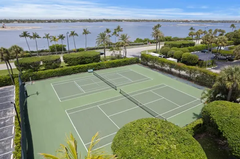 $1,895,000 | 3300 South Ocean Boulevard, Unit 504S, Palm Beach, FL 33480
